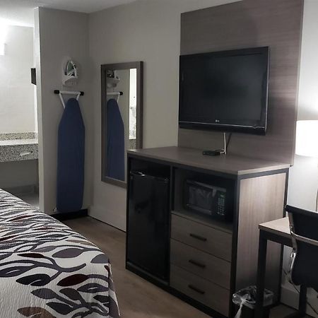 Americas Best Value Inn Cullman Bagian luar foto