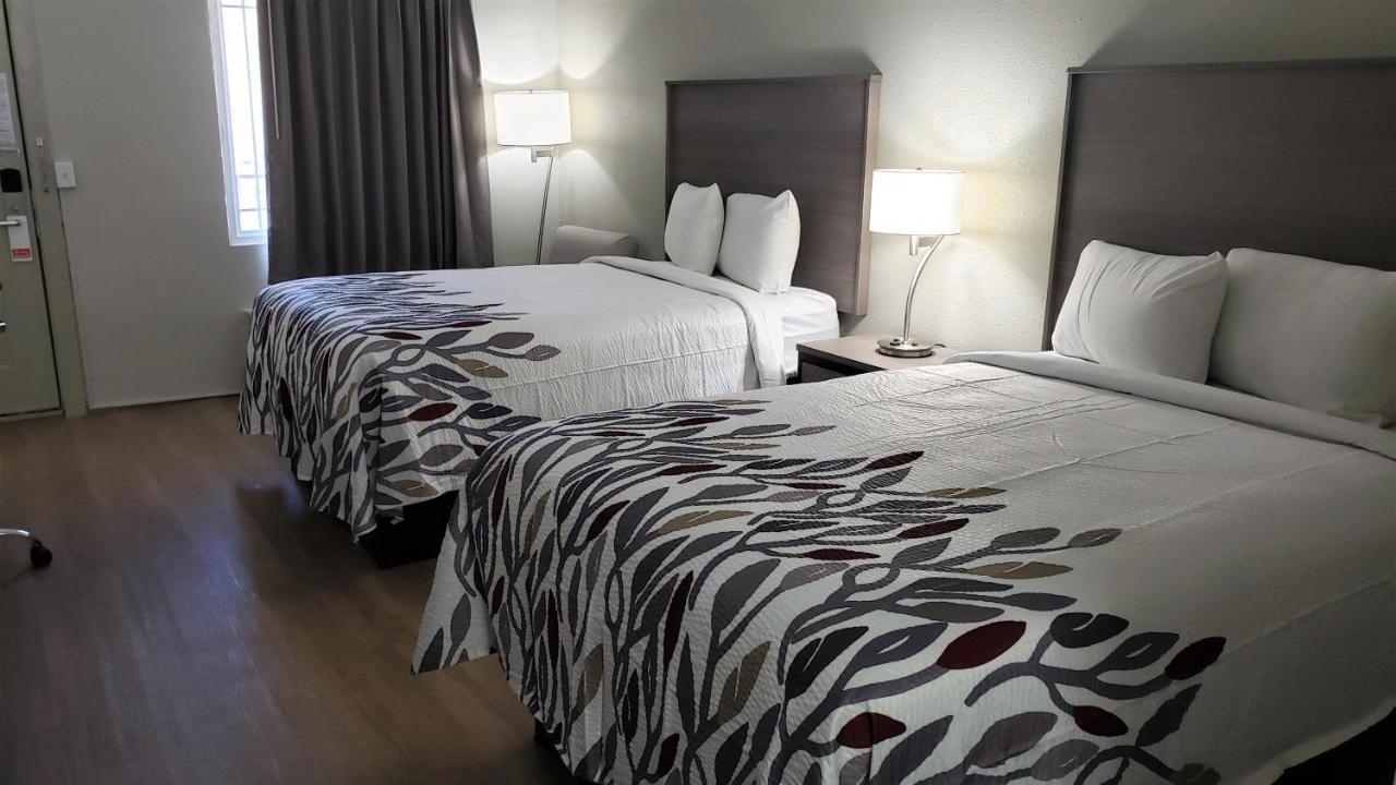 Americas Best Value Inn Cullman Bagian luar foto